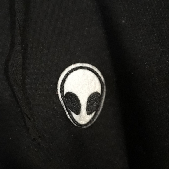 Xiranmei Black alien hoodie - Picture 3 of 4